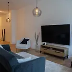 Maximilianstrasse Apartment Augsburg